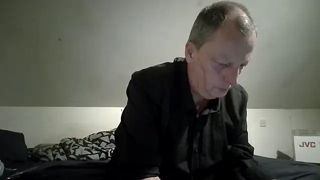 Snapshot of chubbybear2cum chatting on 12, 6, 2026 chubbybear2cum online show from 12, 6, 2026
