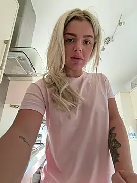 IrishTeenBarbie69 online show from 2, 5, 2026