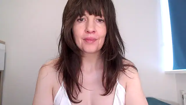 Ella Next Door online show from 13, 3, 2026