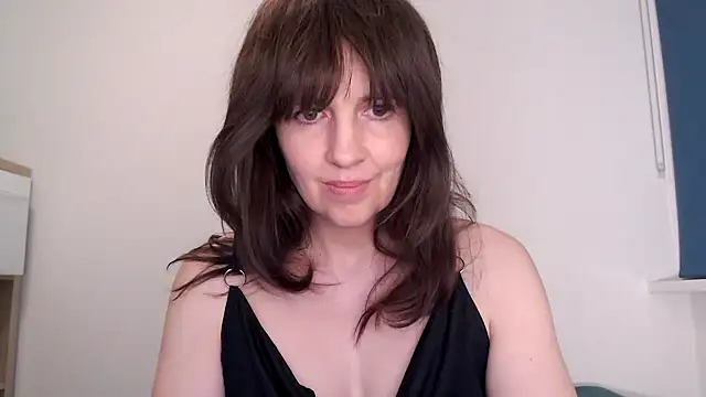 Ella Next Door online show from 18, 3, 2026