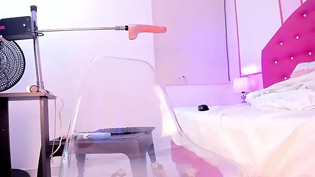 Miliaangeles online show from 9, 3, 2025