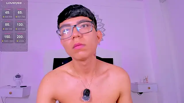 CodyTwink online show from 23, 3, 2026