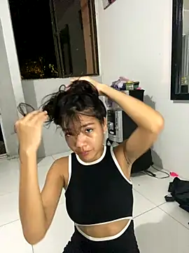 Snapshot of Boypolla11 chatting on 24, 9, 2025 Boypolla11 online show from 24, 9, 2025