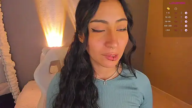 amber curly online show from 31, 1, 2025