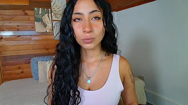 amber curly online show from 2, 3, 2026