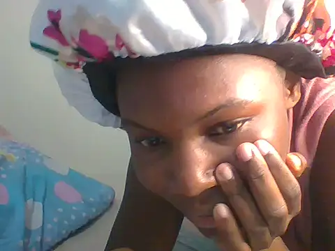 Snapshot of Fine_baby0001 chatting on 2, 7, 2026 Fine baby0001 online show from 2, 7, 2026