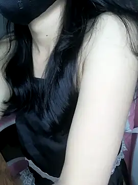 Snapshot of _Linez_ chatting on 15, 3, 2025  Linez  online show from 15, 3, 2025