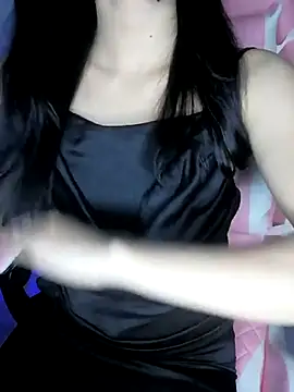 Snapshot of _Linez_ chatting on 19, 3, 2025  Linez  online show from 19, 3, 2025