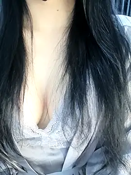 Snapshot of _Linez_ chatting on 10, 2, 2026 Linez online show from 10, 2, 2026