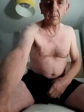 Snapshot of mr_english50 chatting on 22, 10, 2025 mr english50 online show from 22, 10, 2025