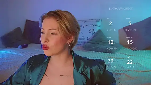 kris69kiss online show from 10, 3, 2025