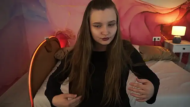 Snapshot of MagicPeachh_ chatting on 15, 9, 2025 MagicPeachh online show from 15, 9, 2025