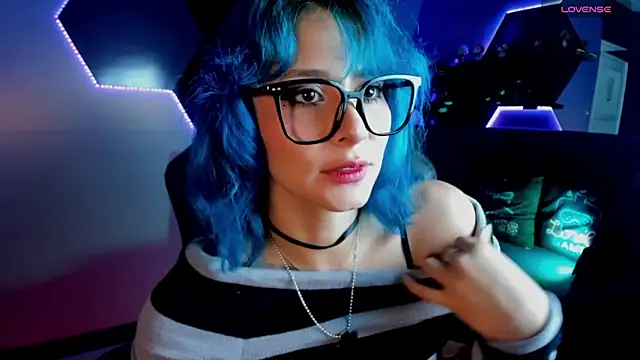 Snapshot of Ramona_Flower chatting on 21, 12, 2025 Ramona Flower online show from 21, 12, 2025