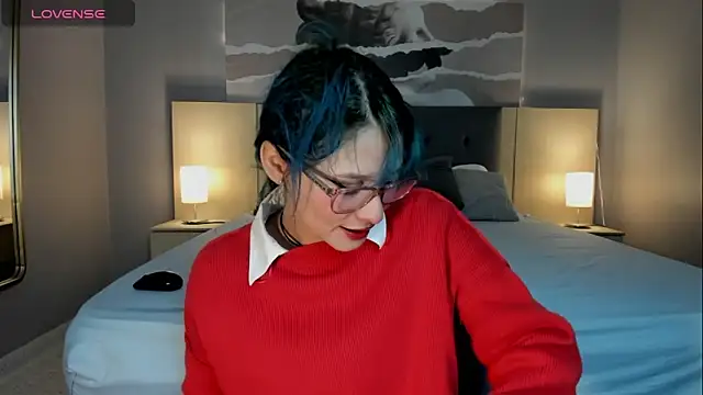 Snapshot of Ramona_Flower chatting on 22, 12, 2025 Ramona Flower online show from 22, 12, 2025