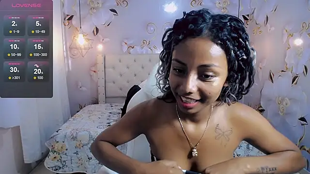 Snapshot of jasmin_brunette_ chatting on 14, 2, 2025 jasmin brunette online show from 14, 2, 2025