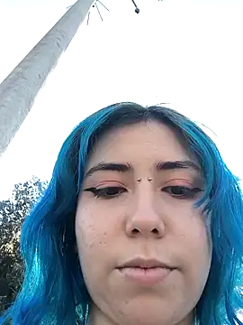 Snapshot of GerallFoxxx chatting on 12, 1, 2025 GerallFoxxx online show from 12, 1, 2025