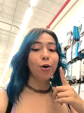 Snapshot of GerallFoxxx chatting on 8, 2, 2025 GerallFoxxx online show from 8, 2, 2025