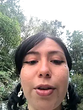 Snapshot of GerallFoxxx chatting on 25, 10, 2025 GerallFoxxx online show from 25, 10, 2025