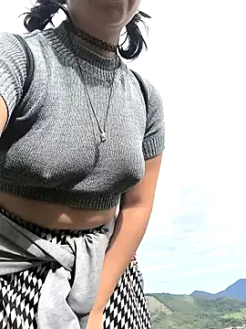 Snapshot of GerallFoxxx chatting on 26, 10, 2025 GerallFoxxx online show from 26, 10, 2025