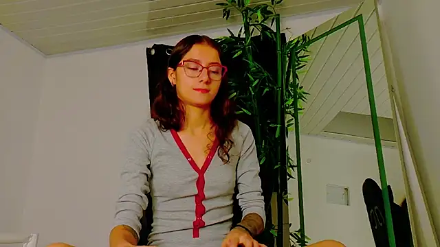 scarlet-jonesx online show from 14, 11, 2025