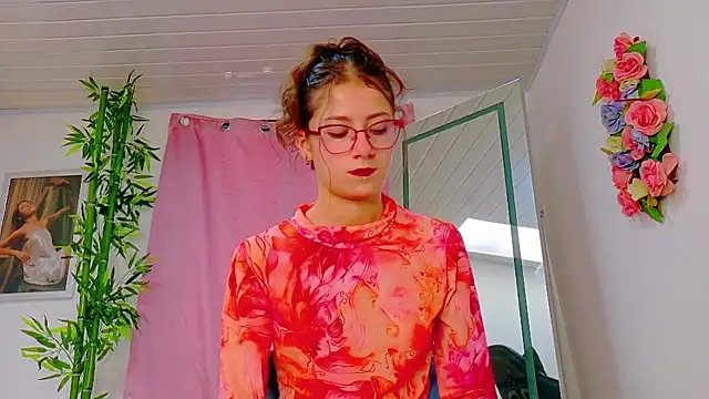 scarlet-jonesx online show from 23, 2, 2026