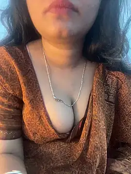 Snapshot of Spicy_sari_girl chatting on 7, 7, 2026 Spicy sari girl online show from 7, 7, 2026