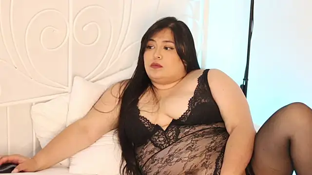 Snapshot of Adia_ chatting on 14, 12, 2024 Adia online show from 14, 12, 2024