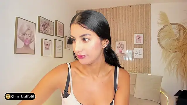 Kimm khalifa online show from 13, 2, 2025