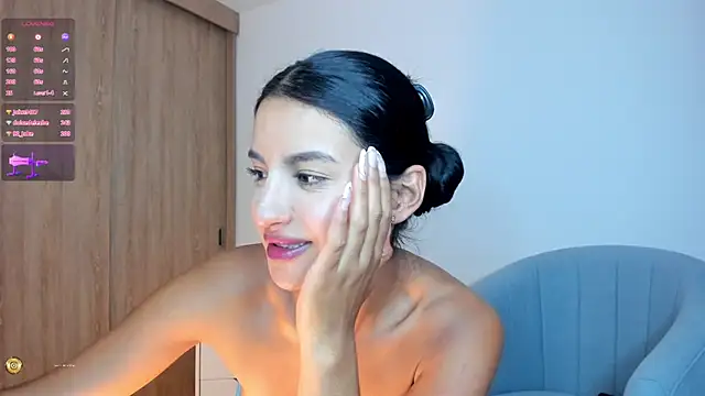 Kimm khalifa online show from 18, 3, 2025