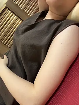 Baby-sexytit99 online show from 31, 5, 2026