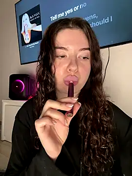 Kimi Ass online show from 5, 11, 2025