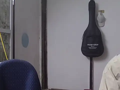 Snapshot of MaiHuong77 chatting on 9, 11, 2025 MaiHuong77 online show from 9, 11, 2025