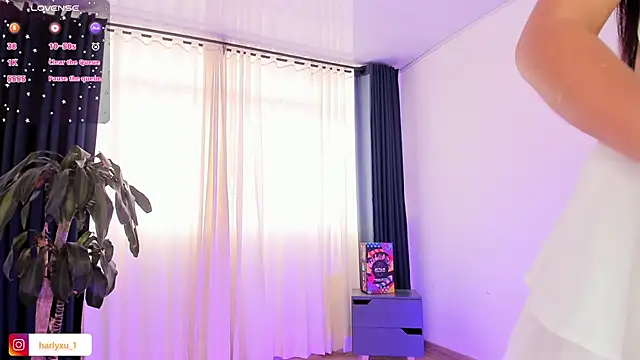 Snapshot of Harlyxu chatting on 28, 1, 2025 Harlyxu online show from 28, 1, 2025