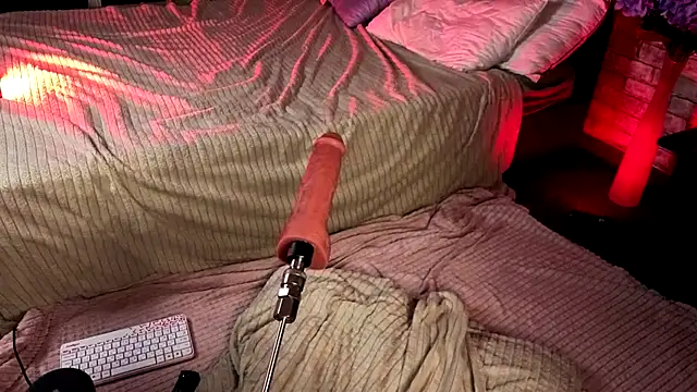 Snapshot of Frie_Moor chatting on 5, 10, 2025 Frie Moor online show from 5, 10, 2025