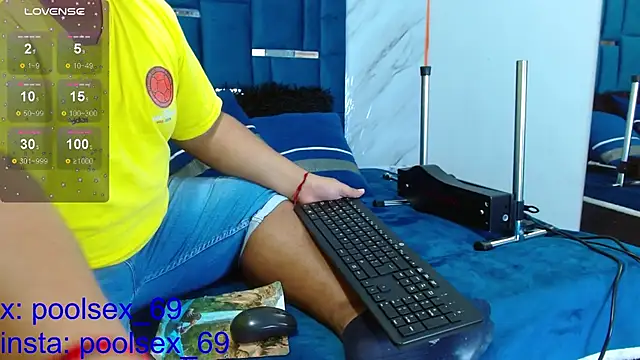 Poolsex 69 online show from 7, 1, 2025