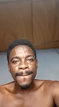 Snapshot of GHs_FINEST chatting on 1, 1, 2025 GHs FINEST online show from 1, 1, 2025