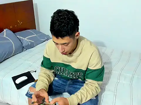 Chandler ken online show from 5, 12, 2025