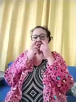 Snapshot of Anais-Te-La-Como chatting on 12, 12, 2024 Anais-Te-La-Como online show from 12, 12, 2024