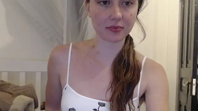 Snapshot of fern4ever chatting on 7, 2, 2026 fern4ever online show from 7, 2, 2026