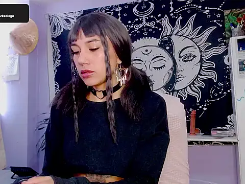 melissahowl online show from 20, 7, 2026