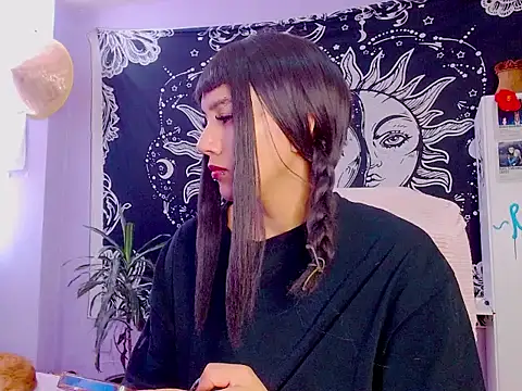 melissahowl online show from 31, 7, 2026