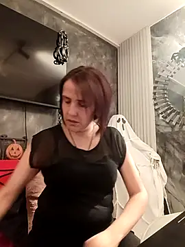 Snapshot of IsisBlake chatting on 17, 10, 2025 IsisBlake online show from 17, 10, 2025