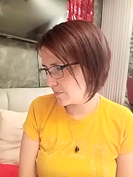 Snapshot of IsisBlake chatting on 18, 12, 2025 IsisBlake online show from 18, 12, 2025