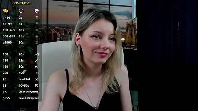 pretty little thing online show from 26, 1, 2025