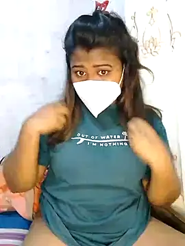 Snapshot of Sexy--queen1 chatting on 12, 1, 2025 Sexy--queen1 online show from 12, 1, 2025