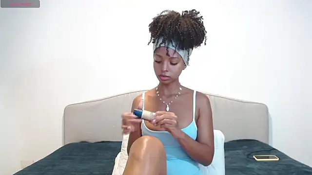 Snapshot of MelissaWaldorf chatting on 25, 7, 2026 MelissaWaldorf online show from 25, 7, 2026