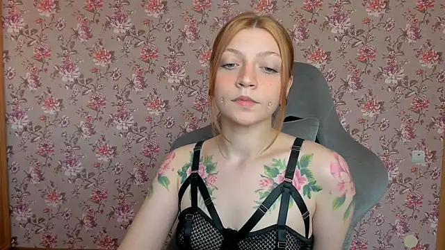 Snapshot of Lolly_Haze chatting on 9, 6, 2026 Lolly Haze online show from 9, 6, 2026