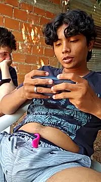 Snapshot of _Ottis_ chatting on 20, 2, 2025 Ottis online show from 20, 2, 2025