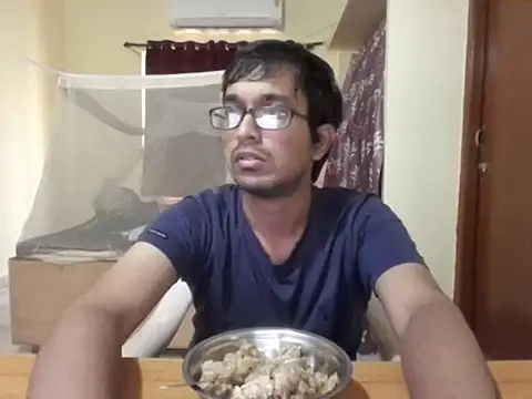 Snapshot of THE_NAKED_BOY chatting on 15, 11, 2025 THE NAKED BOY online show from 15, 11, 2025