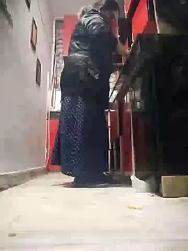 kirti  arora online show from 30, 12, 2024